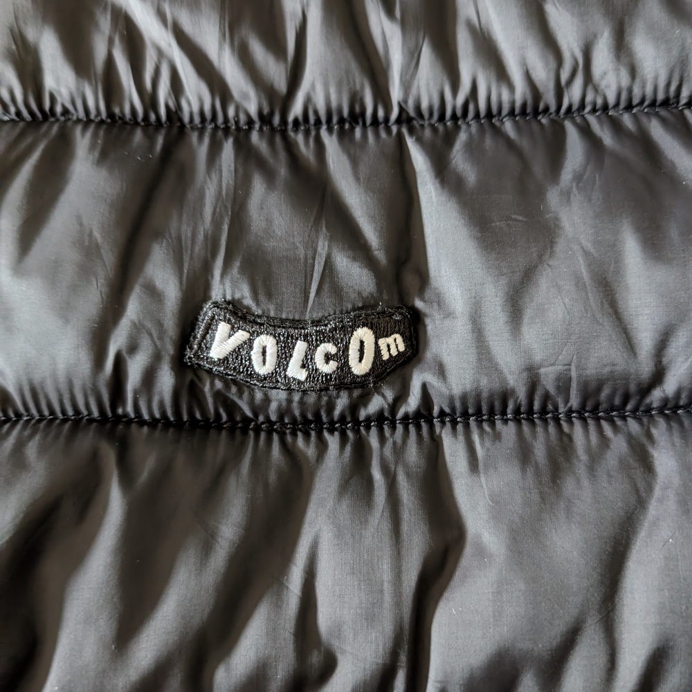 Volcom Black Quilted Puffer Jacket - Picture 2 of 5